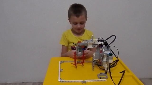Миксер из Lego Mindstorms EV3! МБОУ ДО ДДиЮ "Факел" г.Томска - 2 смотреть онлайн