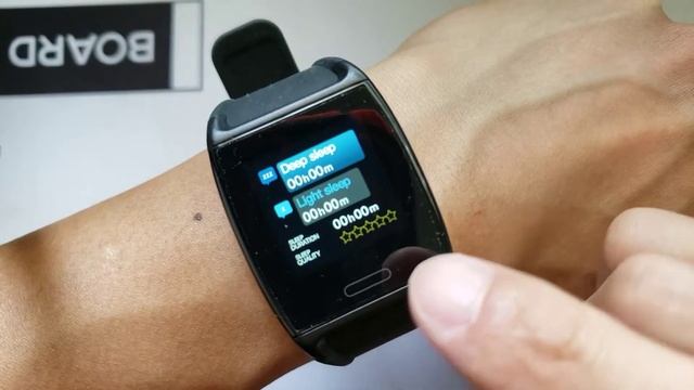 First Look And Review Of The T8 vs V2 Fitness Tracker Smartwatches смотреть онлайн
