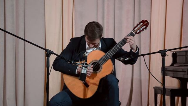 Jobim - A Felicidade, guitar arr. R. Dyens . Yuriy Nehai смотреть онлайн