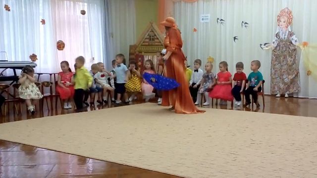 Праздник осени выступления в детском саду / ТАНЦЫ 2019 ДЛЯ ДЕТЕЙ /Виноватая тучка / ДЕТСКИЕ ПЕСНИ смотреть онлайн