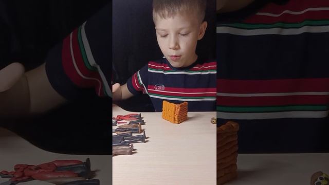 Прогулка до метро обернулась порталом в другое измерение. Смотрите, что из этого вышло... смотреть онлайн