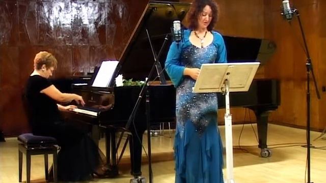 Elena Baramova (Soprano) & Daniela Dikova (piano) - "Posveshtenie" - P. Hadjiev смотреть онлайн