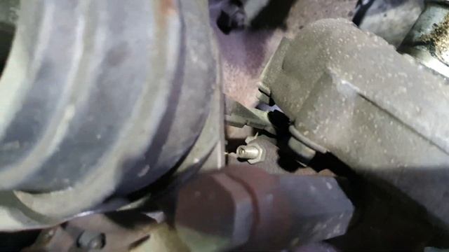 Проверка давления масла в двигателе 664951 12 625391 смотреть онлайн