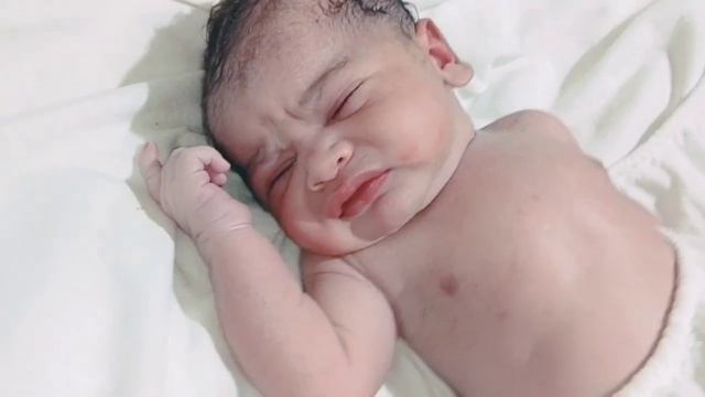 Chulbul ? Chubby Cute Newborn Baby After Birth #cutebaby #afterbirth #video #viral #love #parents