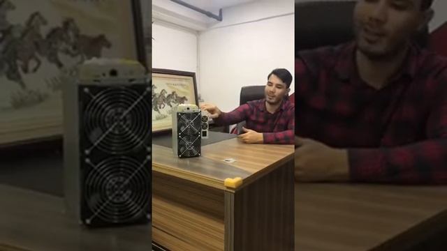 Antminer S11 20,5 Th/s смотреть онлайн