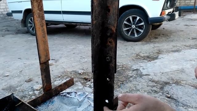 Поилка для поросят своими руками /Drinking for piglets with own hands смотреть онлайн