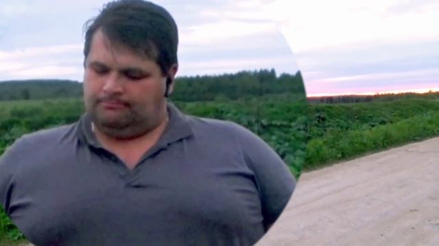 Русское поле песня / Александр Тремасов исполняет хорошую песню смотреть онлайн