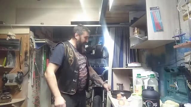 когда хочется - кушать (в гараже)19 февраля 2021 г. приятного - аппетита смотреть онлайн