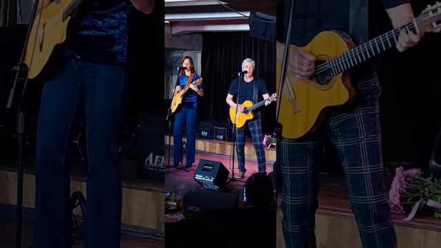 "Забытую 🎸❤️🎶🔥песню несёт ветерок" (Ветерок) К.Никольский в "Гнезде Глухаря " #никольский #ветерок смотреть онлайн