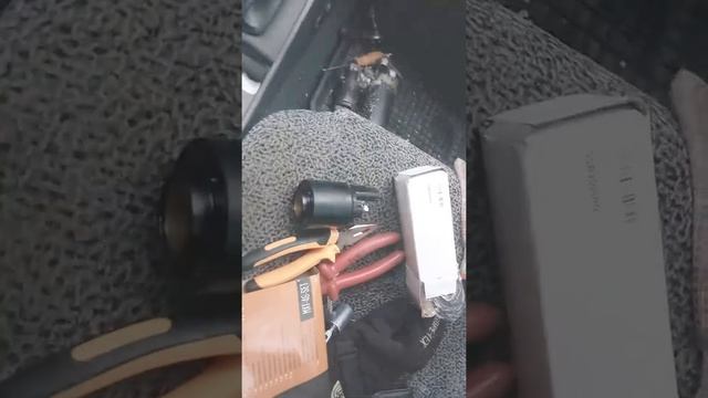 Тойота королла 120 кузов замена втягивающего *по быстрому*