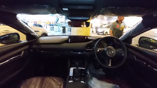 Mazda3 hatchback 2.0 6AT premium red walkaround exterior and interior (Brunei) смотреть онлайн