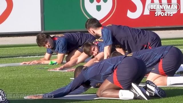 Cristiano Ronaldo trains in Roberto Martínez's first Portugal squad v Liechtenstein смотреть онлайн