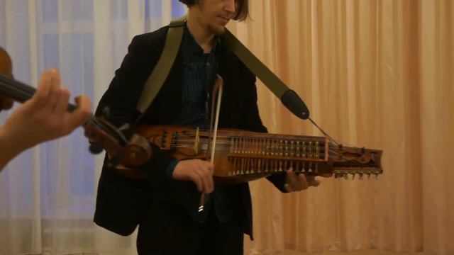 Скрипка и нюккельхарпа - Елена Ведайко и Илья Доброхотов смотреть онлайн