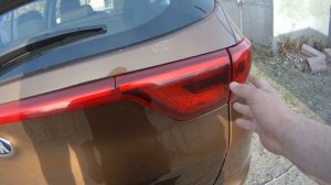 KIA SPORTAGE 4 замена лампочки габарита (стоп сигнала)