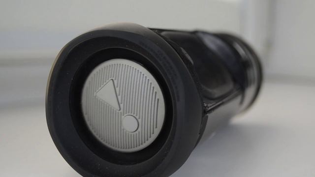 Колонка JBL FLIP 5 LFM 60% Bass Test РЕАКЦИЯ НА ПЕСНИ ТРИ ПОЛОСОЧКИ, ПОМНЮ, НАДОЕЛО, НАВОДОЧКА..... смотреть онлайн