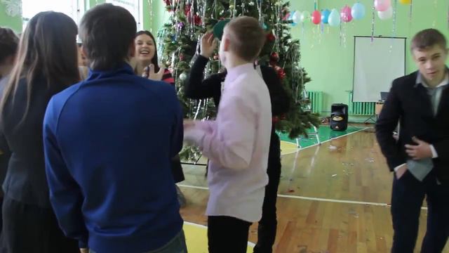 Новый Год 2014. смотреть онлайн
