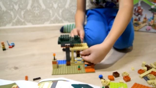 Собираю конструктор MY WORLD "Патруль разбойника" смотреть онлайн