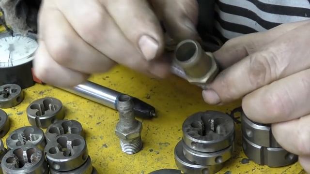 Привожу в порядок подаренный инструмент. смотреть онлайн