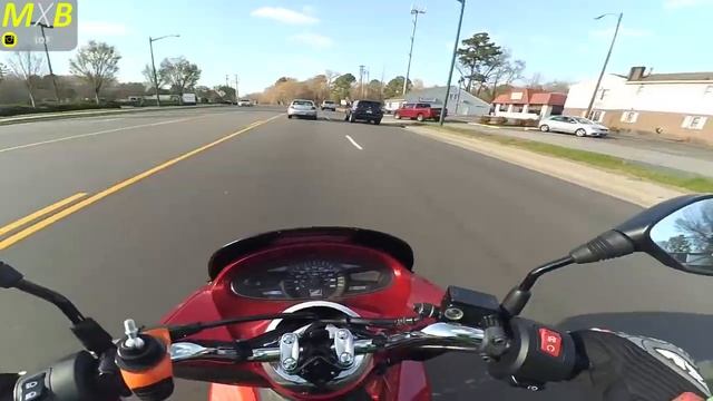 Honda PCX150 Classic (обзор, на английском) ) смотреть онлайн