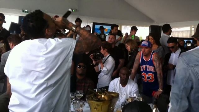 Chris Brown Private Showcase In A Restaurant - Live In Cannes, France