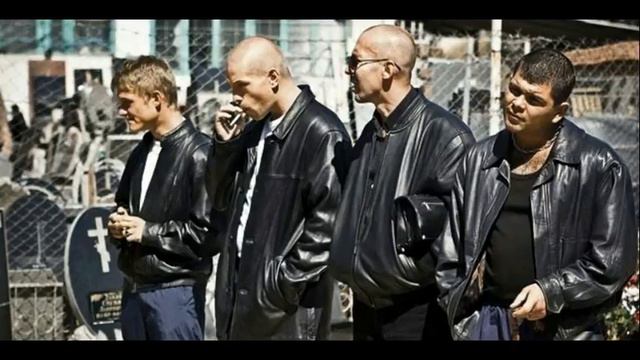 Жесть!! Коллектор забивает Стрелку!! Коллектора опустили!! смотреть онлайн