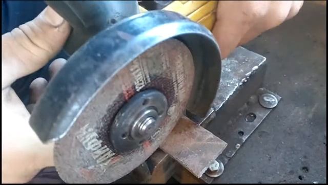 Школьник пытается сделать подвеску на багги!!! смотреть онлайн