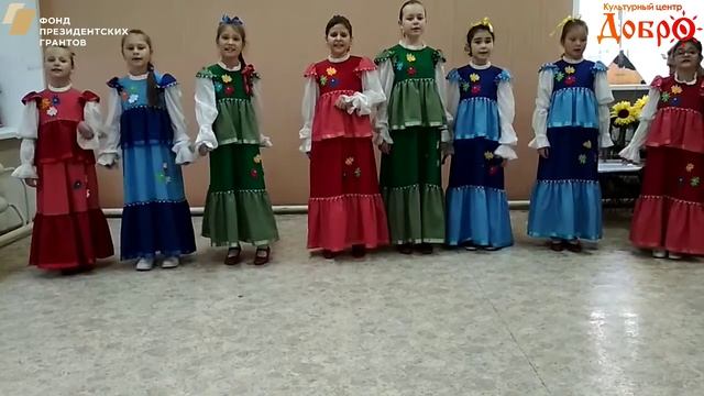 Образцовый фольклорный ансамбль "Реченька" (младшая группа) смотреть онлайн