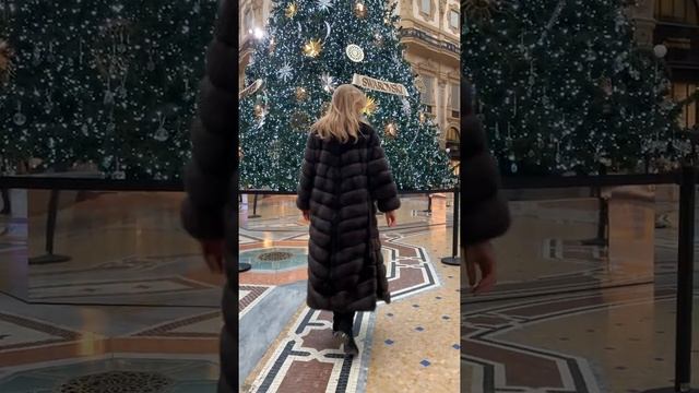 Длинная шуба из соболя Италия: (+39)334-169-4865 смотреть онлайн