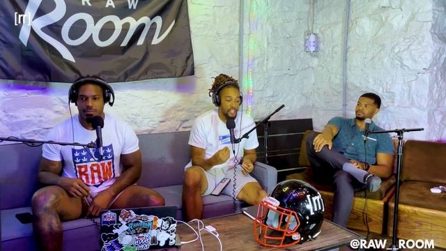 NFL Veterans React To New Pro Bowl Format смотреть онлайн