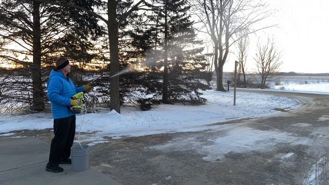 Making Snow With Ryobi Model# RY120350 Power Cleaner Washer On 27 Degree Below Day #RyobiToolsUSA смотреть онлайн