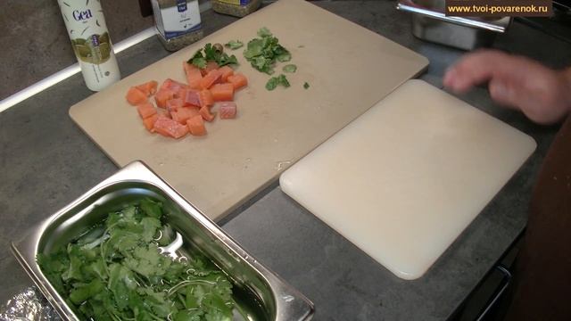 Праздничный рецепт: простое канапе с форелью на шпажках смотреть онлайн