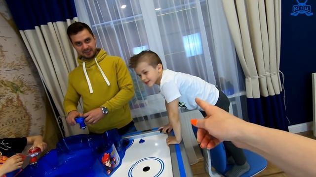 Новые волчки ИНФИНИТИ НАДО VS СУПЕР СПИН КОМБО // #KiFill boys 13+ смотреть онлайн