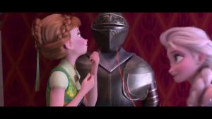 С днём рожденья! (Анна и Эльза)