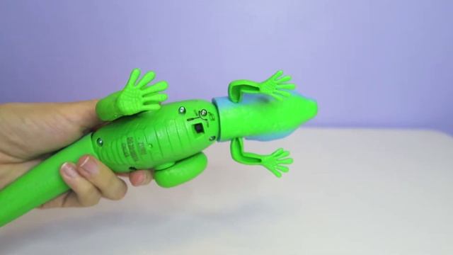 Zuru Интерактивная игрушка Робо ящерица RoboAlive 1TOY | Приручаем ящерицу мясорубку