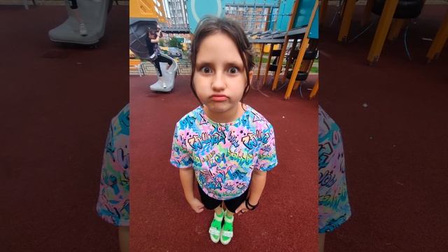 РАЗ, ДВА, ТРИ В КАНАВЕ ТЫ! официальная дебютная песня! смотреть онлайн