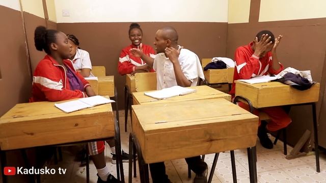 THE THREE MOSQUITOS ???( Shocking Thing Students Did To a New Teacher In School смотреть онлайн