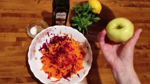 ЕМ И ХУДЕЮ! | Салат из свеклы, моркови и яблока!