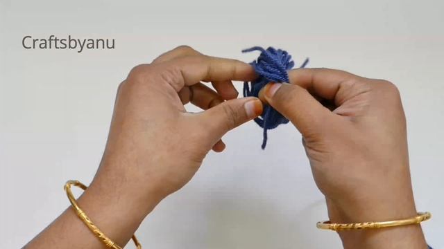 Pompom Wall Hanging With Yarn | Yarn Crafts | Home Decor Ideas Wiht Yarn | Pom Pom Ideas