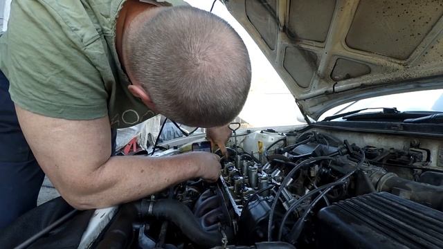 Toyota Corolla 120 не запускается после ремонта в стороннем сервисе. смотреть онлайн