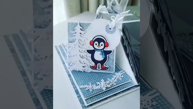 La-La Land Crafts Quad Easle Card смотреть онлайн