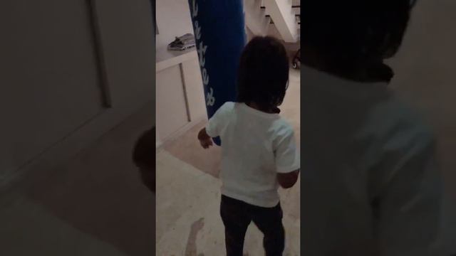 День на Бали 24.02.18/Айза Анохина / Закат и океан /Элвис /Сэм смотреть онлайн