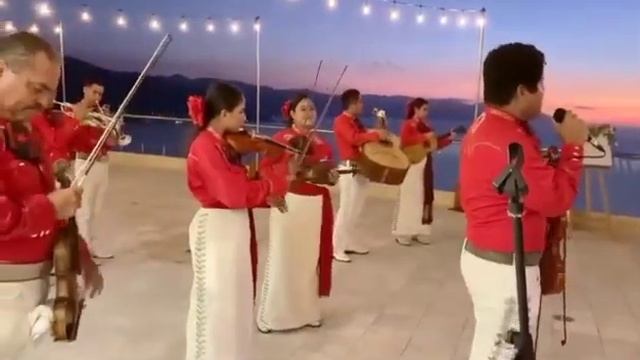 Son de la negra-Bésame Mucho смотреть онлайн