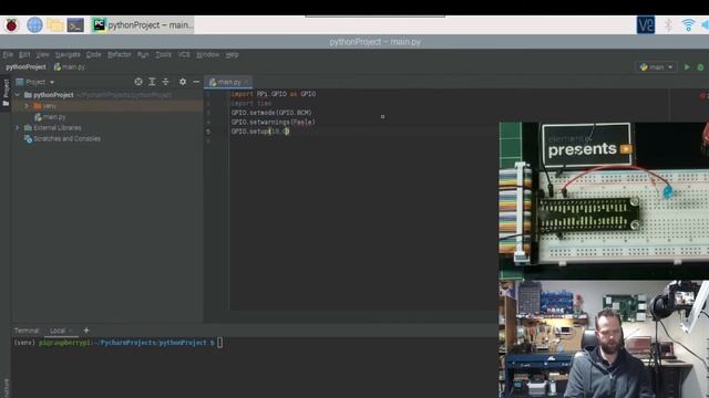 PyCharm Raspberry Pi - LED Blink - Turning an LED on and off смотреть онлайн