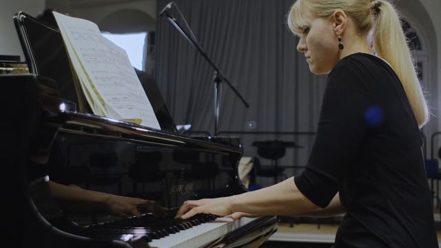 Sonate Nr. 1 f-Moll für Klarinette & Klavier, op. 120/1 (1894) (bearb. für Altsaxophon & Klavier) смотреть онлайн