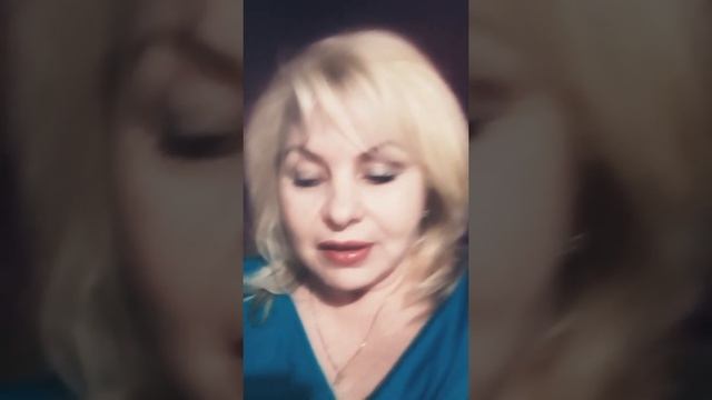Стихотворение Татьяны Молостовой ,,Улыбайтесь чаще, Господа,,. Читает автор. смотреть онлайн