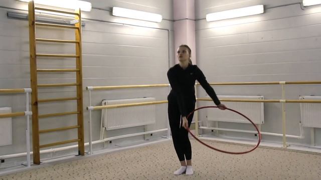 ТОП 5 ПРАВИЛ: БРОСКИ С ОБРУЧЕМ / TOP 5 RULES: HOW TO DO A THROW WITH HOOP смотреть онлайн