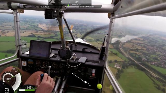 Skyranger G-CCTR ,Landing at Palmer farm on rwy 09 смотреть онлайн