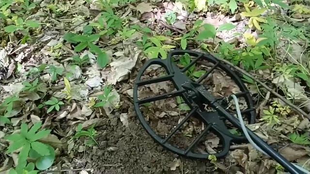 Г*вно, которое ищет. Коп с Квазар арм смотреть онлайн