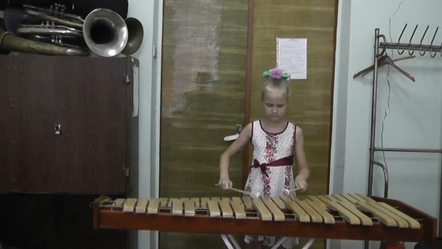 Э.Григ - В пещере горного короля (София Михайлова - ксилофон, 9 лет, 1-й класс) смотреть онлайн