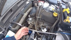 Установка автоматического натяжителя цепи для Нивы. Натяжитель Trialli чтобы цепь не гремела.